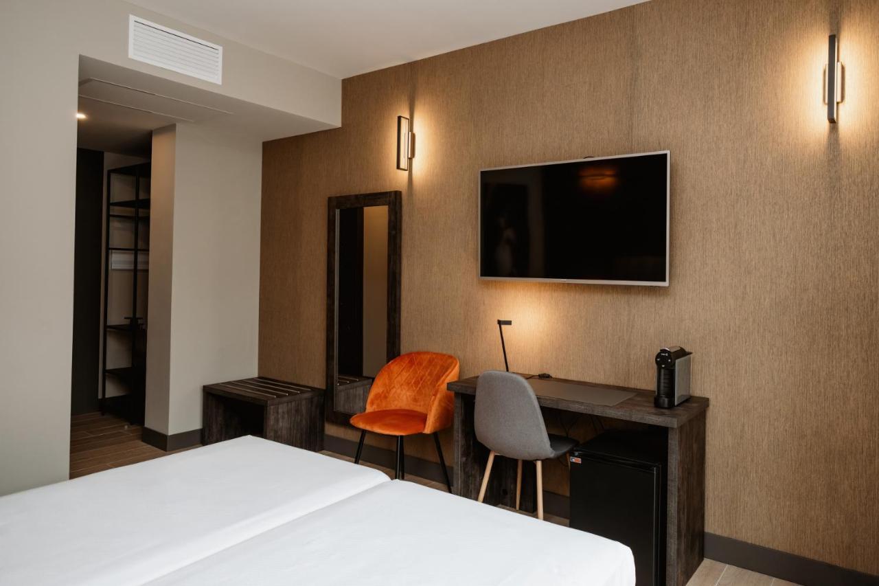 Hotel Gilmar Орельяна-ла-Вьеха Экстерьер фото