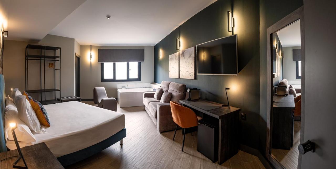 Hotel Gilmar Орельяна-ла-Вьеха Экстерьер фото